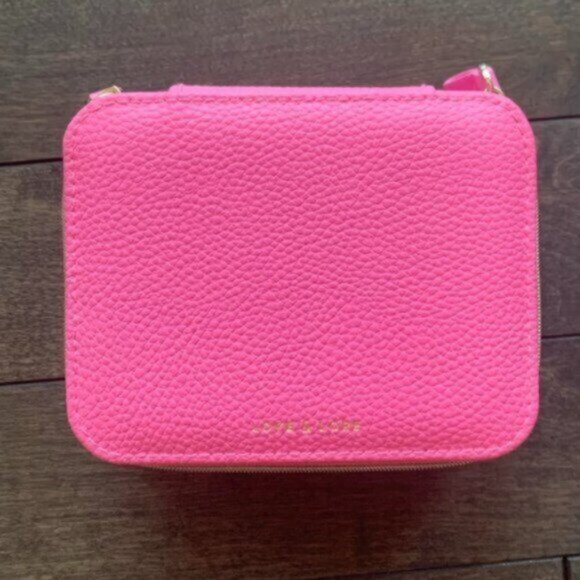 HOST PICK - Travel Jewelry Case - Picture 2 of 2